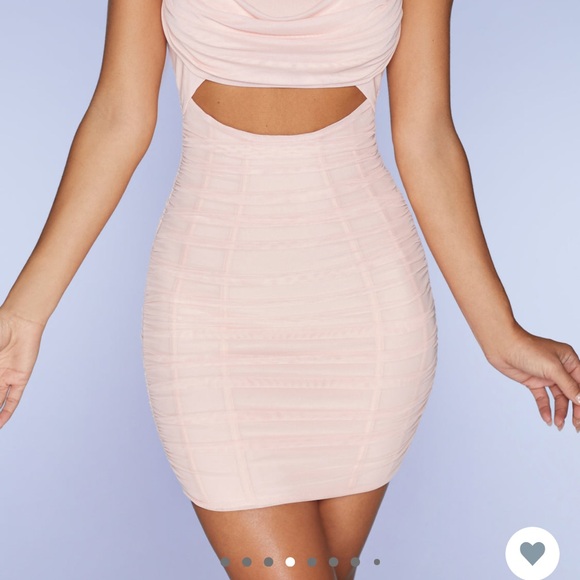 Dress - Picture 7 of 7